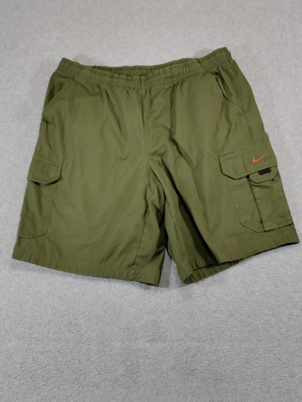 Nike Cargo Shorts Mens Medium Olive Green Cotton 10 Inseam Drawstring